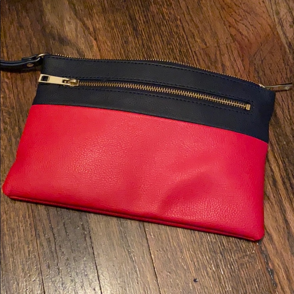 Red & Blue clutch with zip